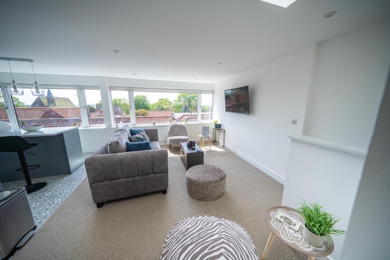 Apartment 'the View' Penthouse Number Four Lees Terrace